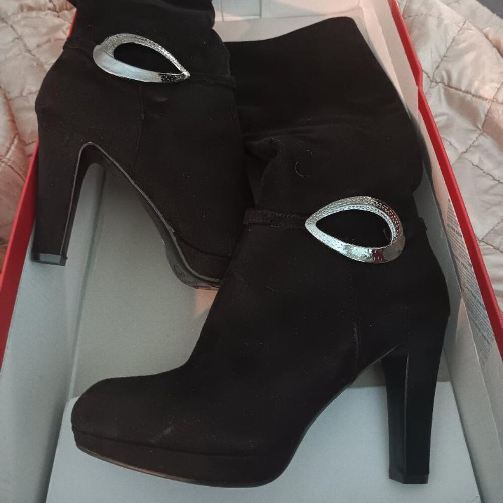 IMPO BOOT High-Heeled Black Suede Boots Size 8 – New in Box